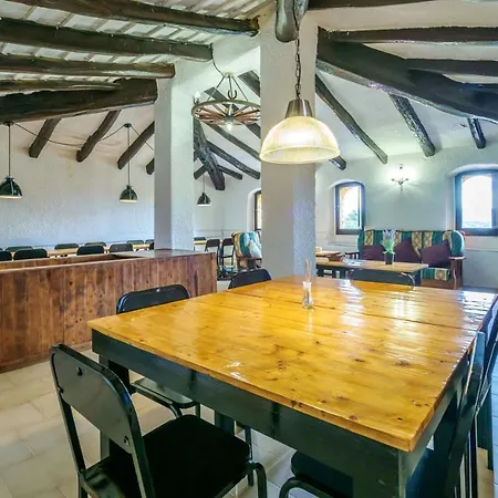 Spacious House In Trabal *