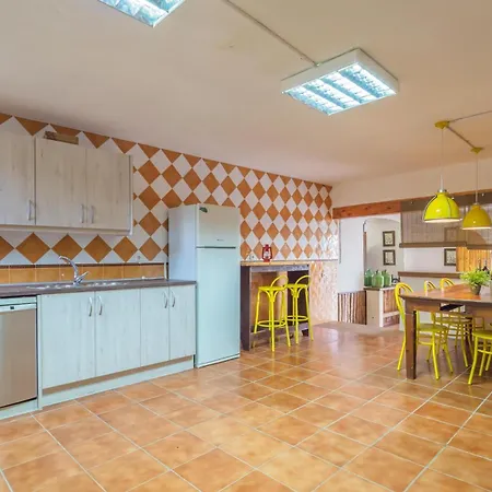 Spacious House In Trabal Dom wakacyjny Can Trabal